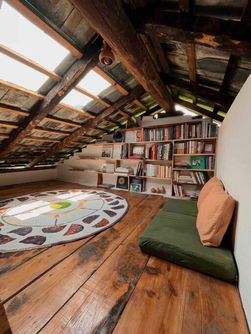 فيلا The Attic Library Bīr المظهر الخارجي الصورة